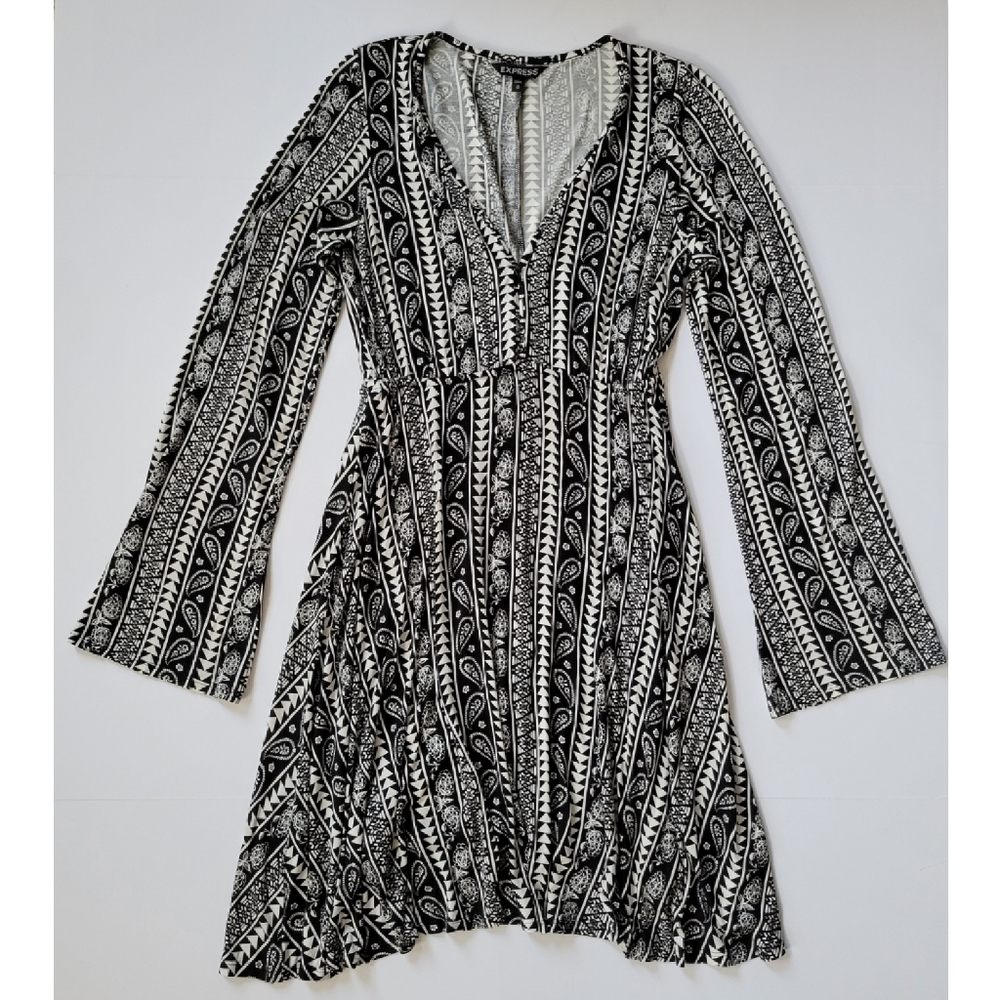 Express | Black & White Dress